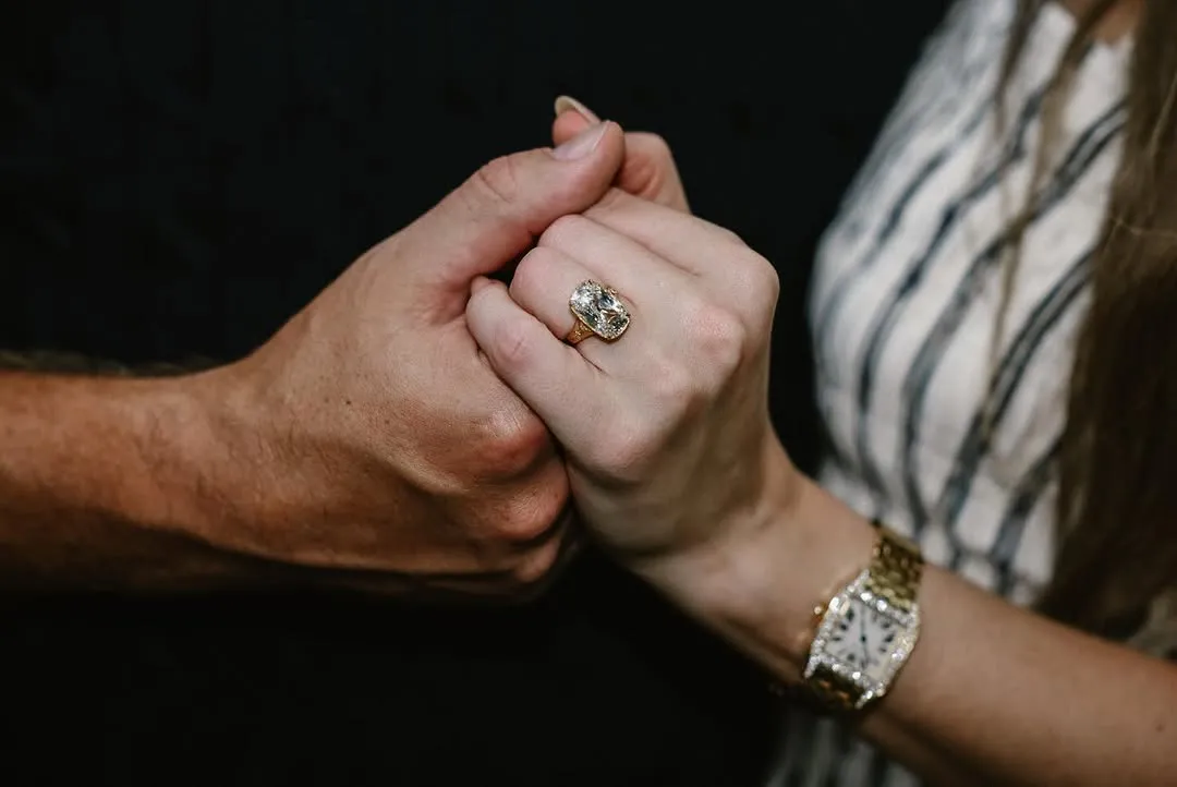 Taylor Swift’s Engagement: A Modern Fairytale for the World’s Most Beloved Star