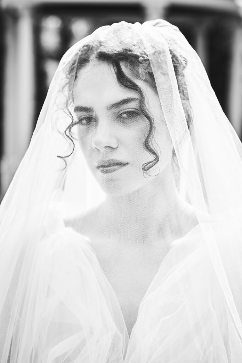 A Hidden Italy: Tuscan-Inspired Romance in the English Countryside