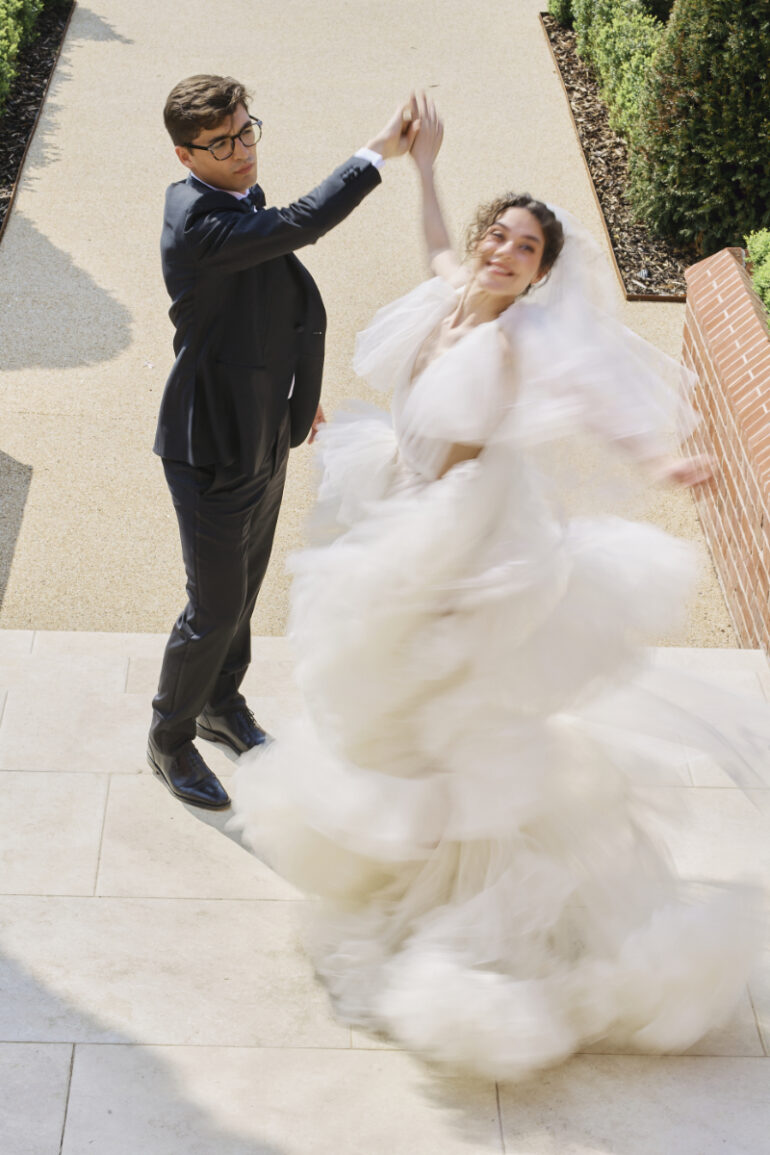 A Hidden Italy: Tuscan-Inspired Romance in the English Countryside