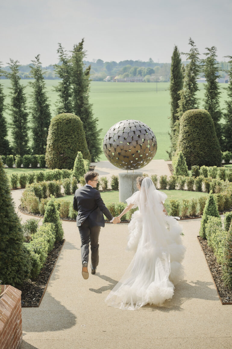 A Hidden Italy: Tuscan-Inspired Romance in the English Countryside