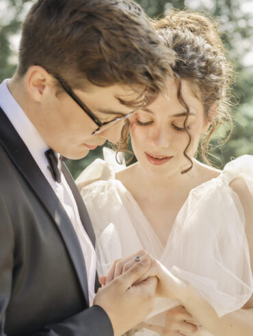 A Hidden Italy: Tuscan-Inspired Romance in the English Countryside