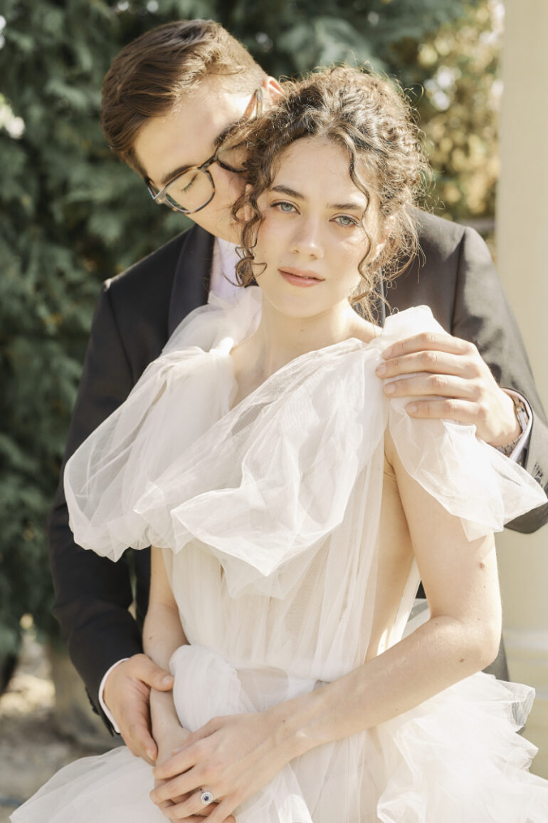 A Hidden Italy: Tuscan-Inspired Romance in the English Countryside