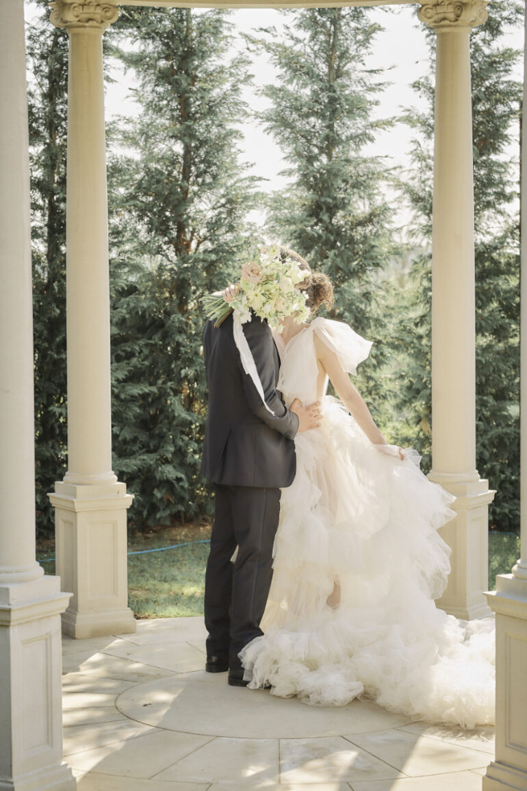 A Hidden Italy: Tuscan-Inspired Romance in the English Countryside