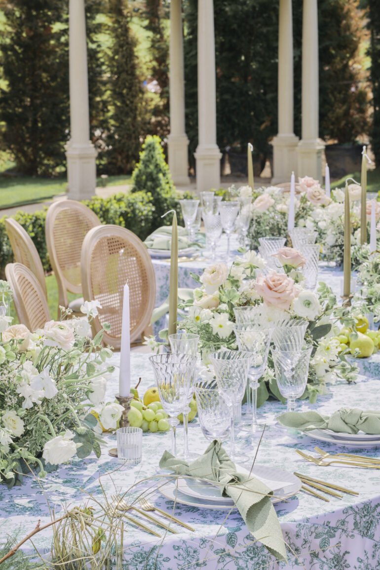 A Hidden Italy: Tuscan-Inspired Romance in the English Countryside