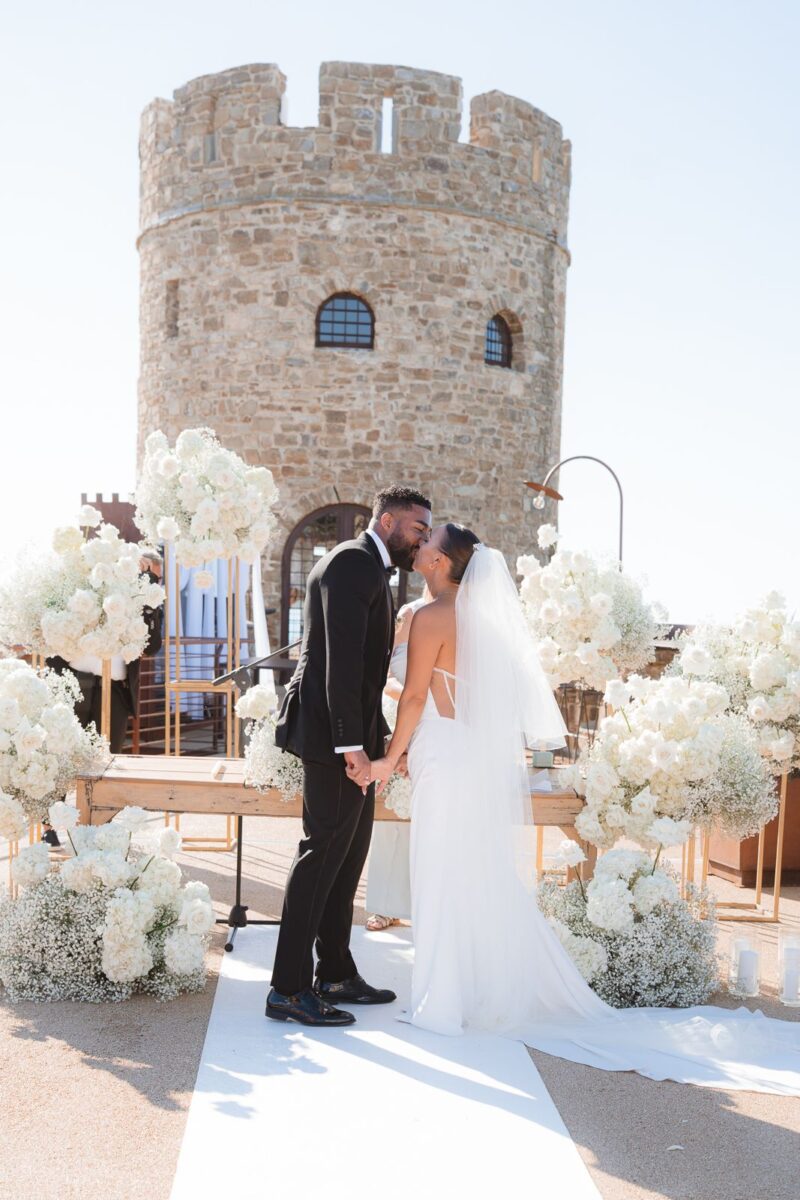 Elea Taylor and Shilo Miller Wed in Campania’s Castello di Roccacilento