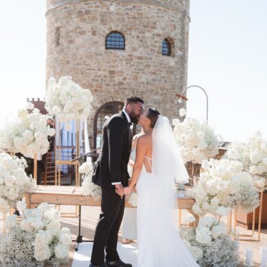 Elea Taylor and Shilo Miller Wed in Campania’s Castello di Roccacilento