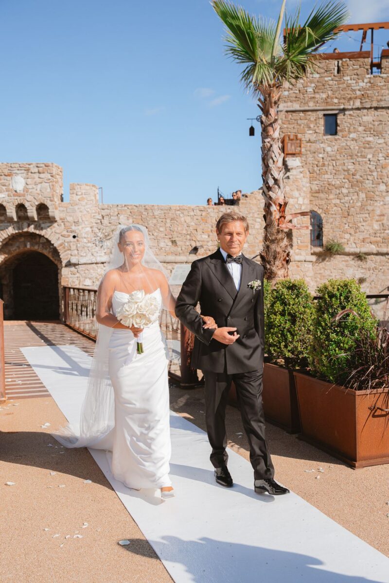 Elea Taylor and Shiro Miller Wed in Campania’s Castello di Roccacilento