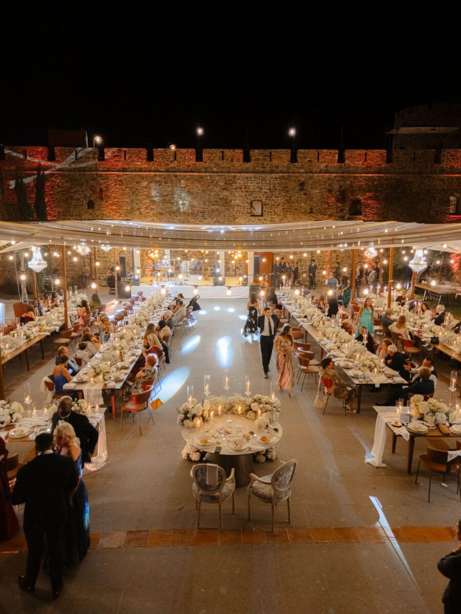 Elea Taylor and Shilo Miller Wed in Campania’s Castello di Roccacilento