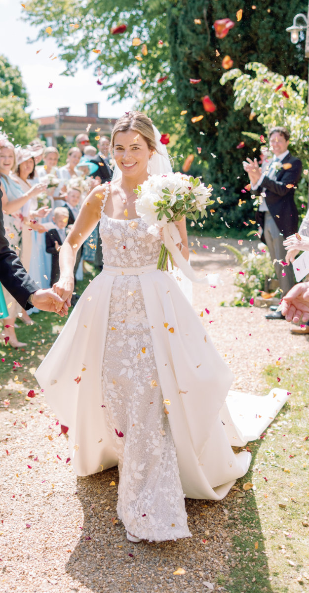 Beatrice Espinosa Bridal Joins 5 Star Weddings Beyond the Veil: Beatrice Espinosa Bridal Joins the Ranks of 5 Star Weddings