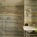 Twin Bathroom 2
