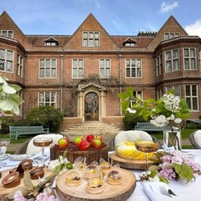 The Ultimate Guide to Weddings at Horwood House, Buckinghamshire
