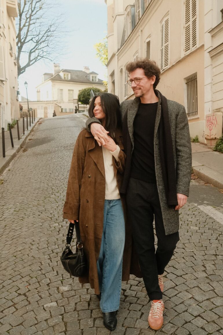 Paris, A Couple in Motion - Giuseppe Suma