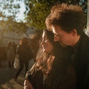 Paris, A Couple in Motion - Giuseppe Suma