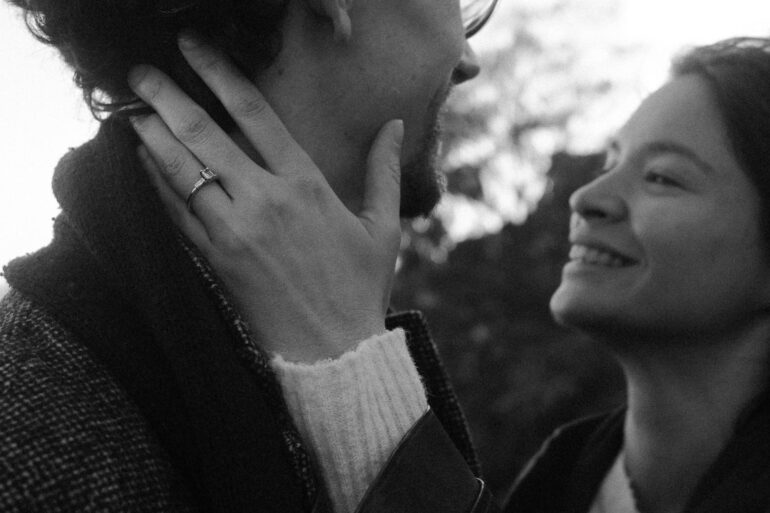 Paris, A Couple in Motion - Giuseppe Suma