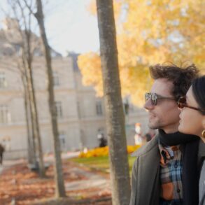 Paris, A Couple in Motion - Giuseppe Suma