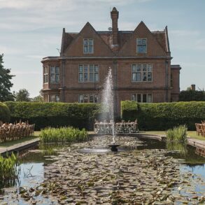 The Ultimate Guide to Weddings at Horwood House, Buckinghamshire