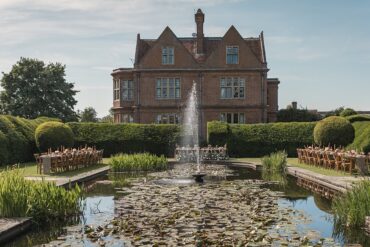 The Ultimate Guide to Weddings at Horwood House, Buckinghamshire