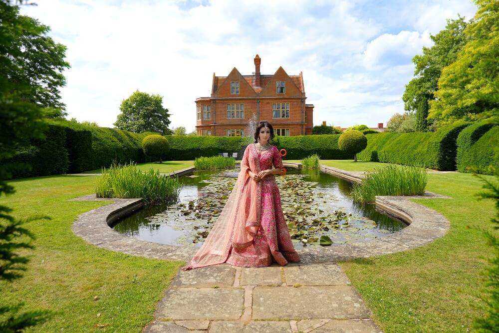 The Ultimate Guide to Weddings at Horwood House, Buckinghamshire