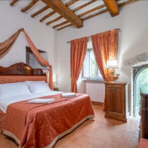 Le Torri di Bagnara Castles