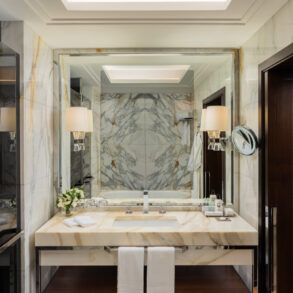 Al Habtoor Palace Budapest Chairman Suite