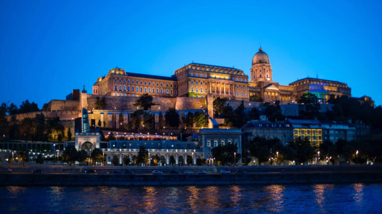 Al Habtoor Palace Budapest: A Luxury Hotel & Wedding Venue in the Heart of the City