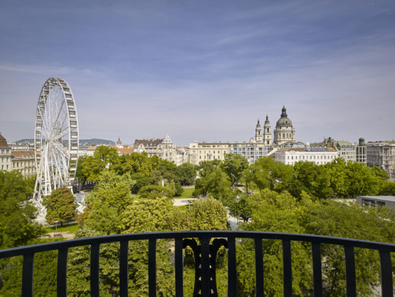 Al Habtoor Palace Budapest: A Luxury Hotel & Wedding Venue in the Heart of the City