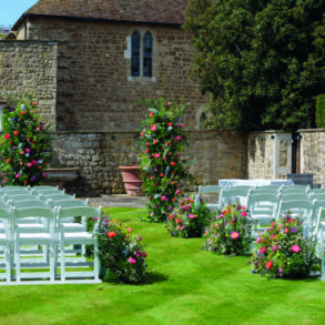 Why Leeds Castle Remains One of Britain’s Most Iconic Luxury Wedding Venues