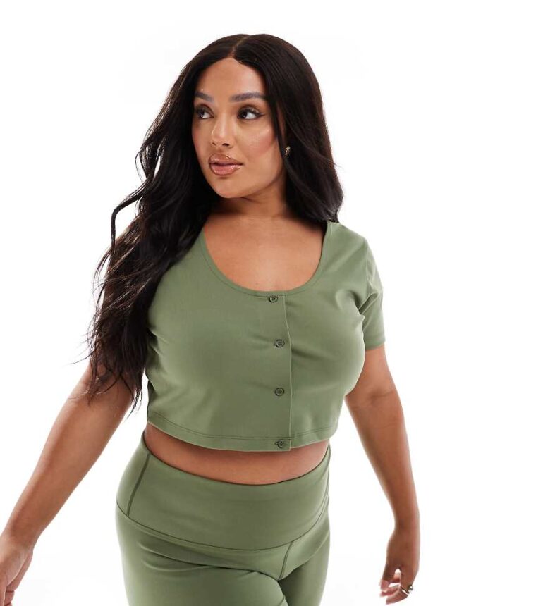 4505 Curve Studio soft touch active short sleeve cardigan in khaki-Pink