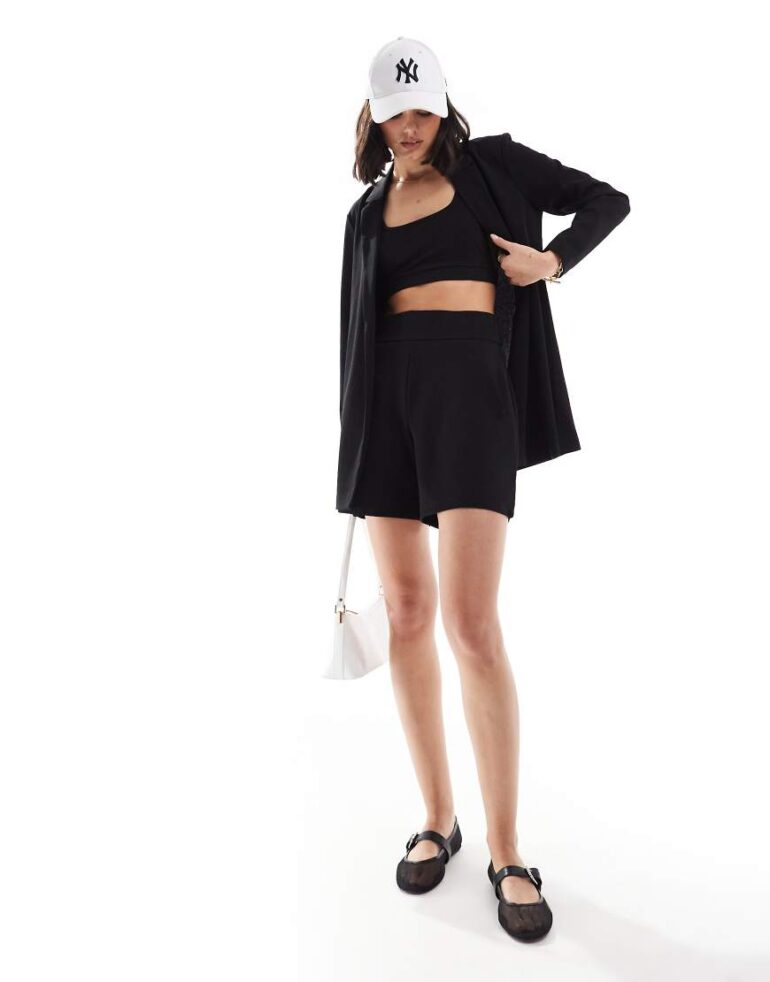 JDY smart Bermuda short co-ord in black