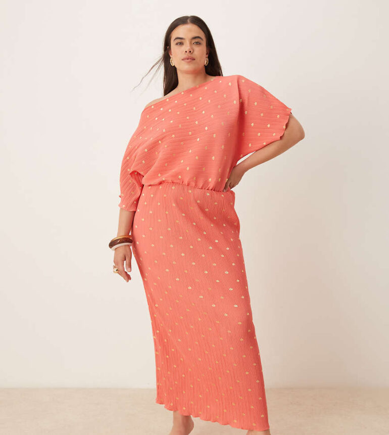Never Fully Dressed Plus Tilly off shoulder plisse midaxi dress in coral and gold-Pink