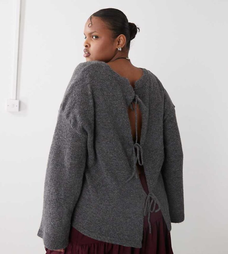 Noisy May Curve tie front reversible jumper in charcoal-Grey