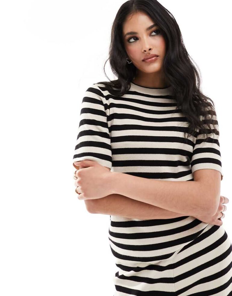 Object short sleeved knitted t-shirt co-ord in monochrome stripe-Black