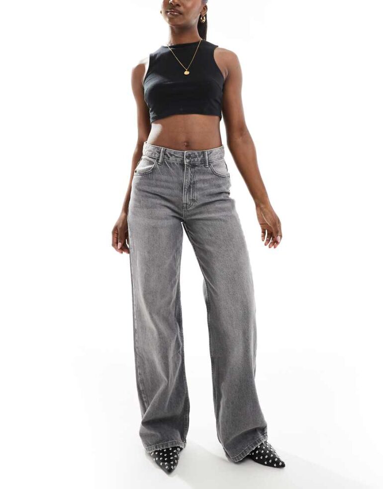Pull & Bear high rise wide leg jean in dark grey