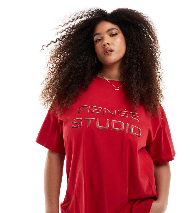 Renee Studio Plus exclusive embossed logo t-shirt in red