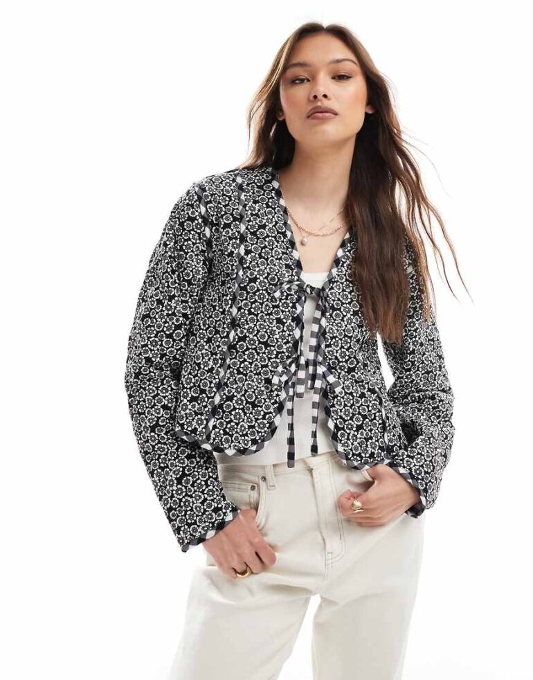 Threadbare Floral tie front reversible quilted jacket in black