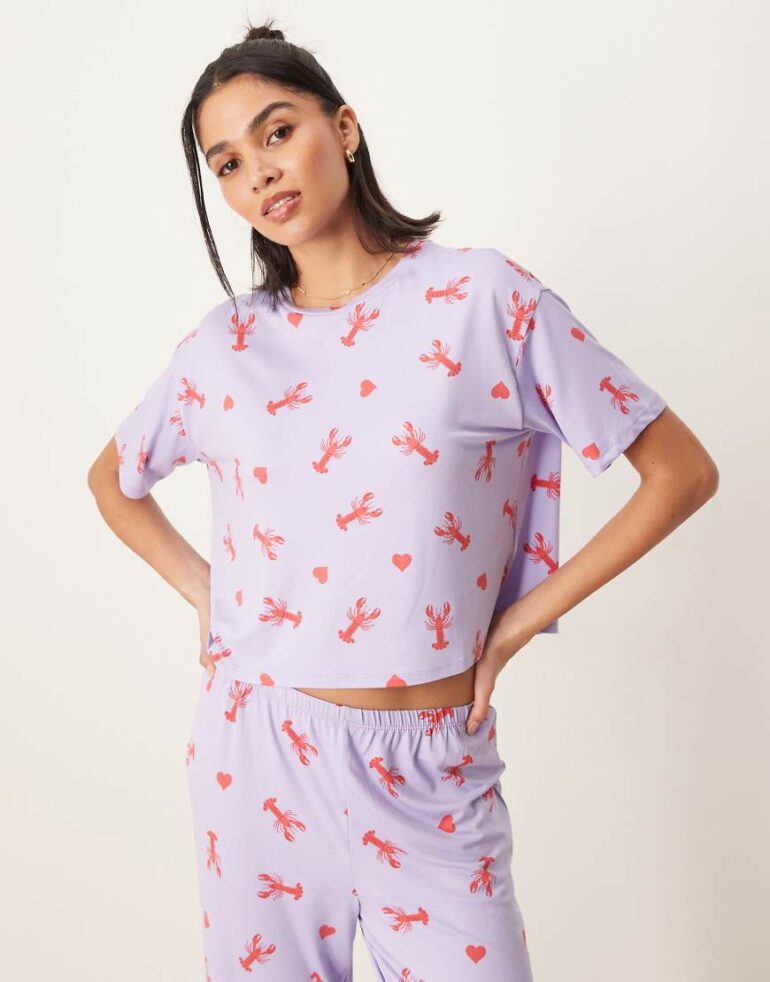 Urban Threads co-ord oversized cropped tee with lobster heart print-Multi