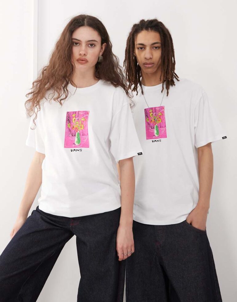 Vans decor small central graphic print t-shirt in white