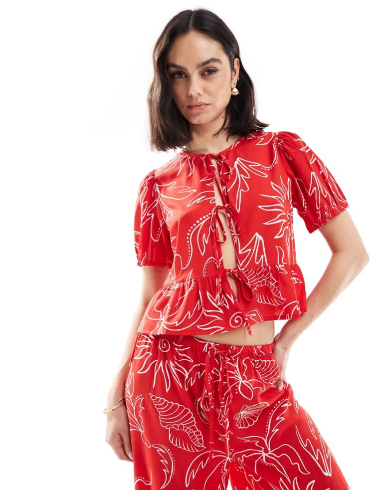 Wednesday's Girl soleil print tie detail short sleeve blouse co-ord in red