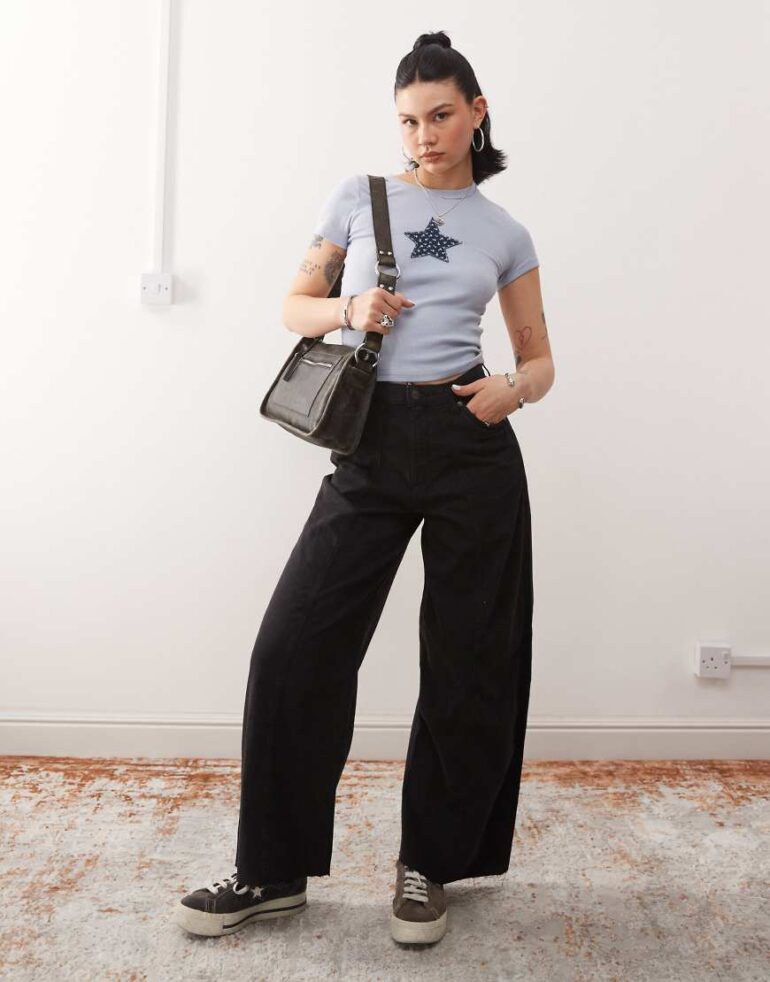 Wrangler lightweight wide leg cowboy fit jean in black with front seams