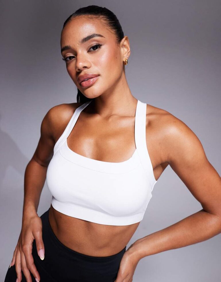 4505 Icon medium support square neck sports bra with adjustable straps in white