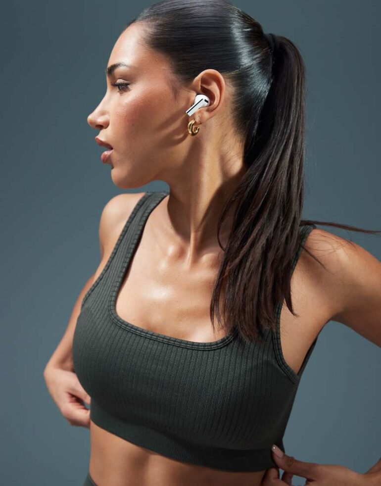 4505 Icon seamless rib medium support square neck sports bra in moss green