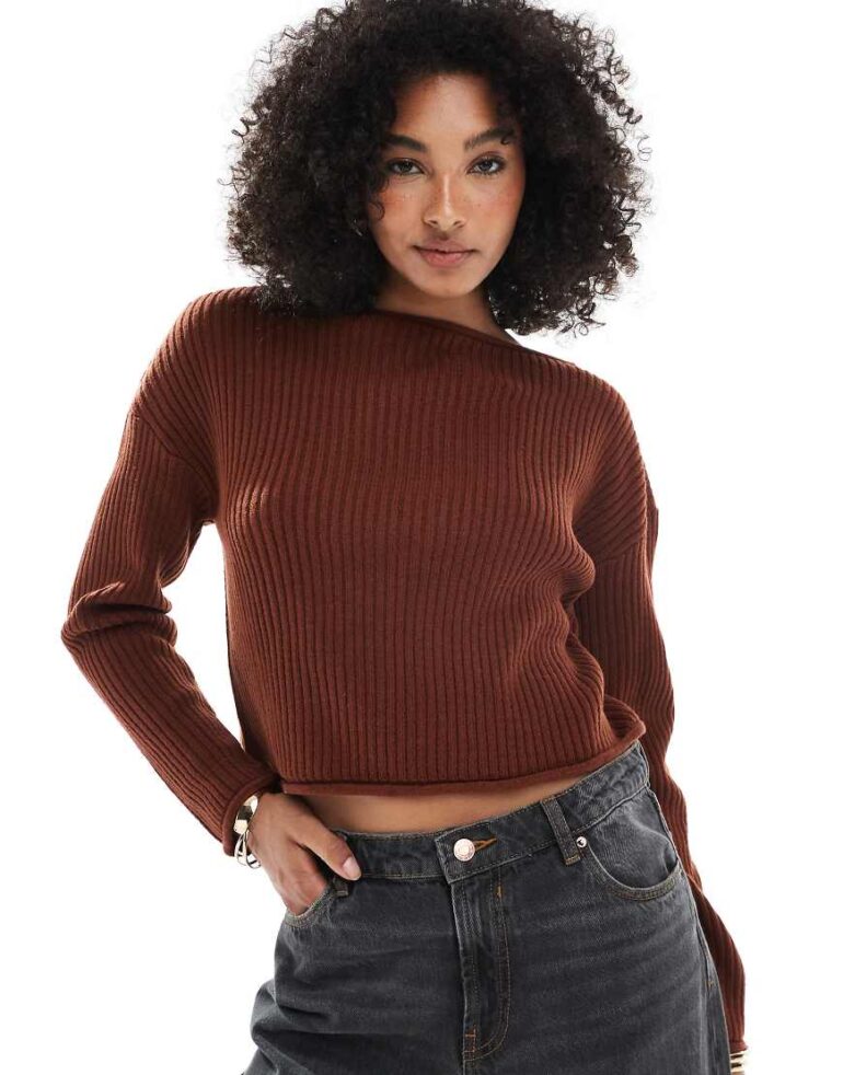 ASOS DESIGN crew neck boxy rib jumper with rolled edge in rust-Auburn