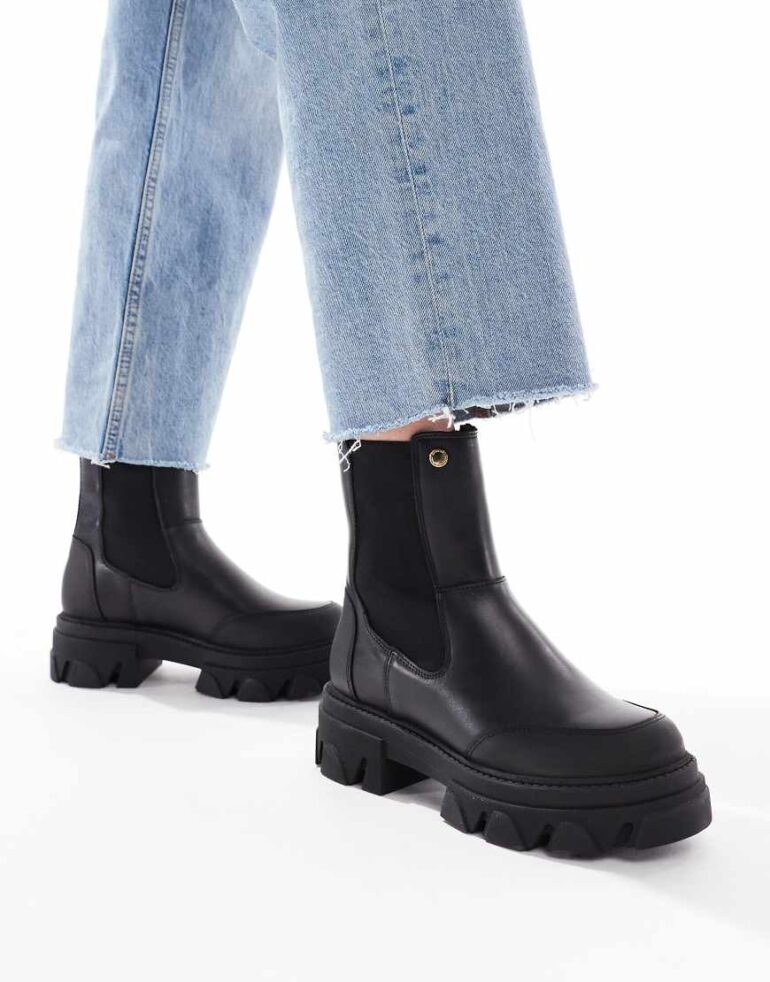 Barbour International Chicane rugged sole leather ankle chelsea boots in black