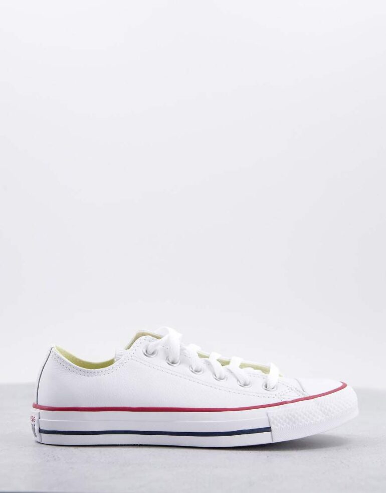 Converse Chuck Taylor All Star Ox trainers in white leather