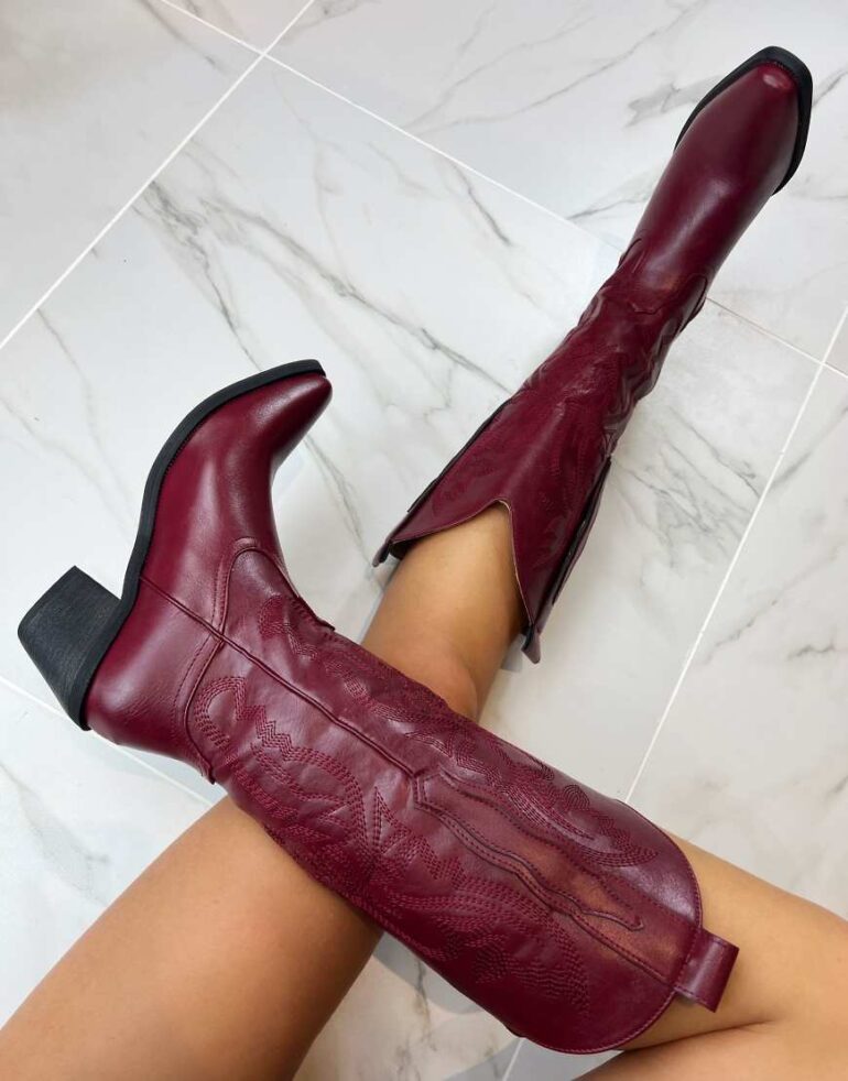DIA Studios Cowboy western boots in burgundy-Red