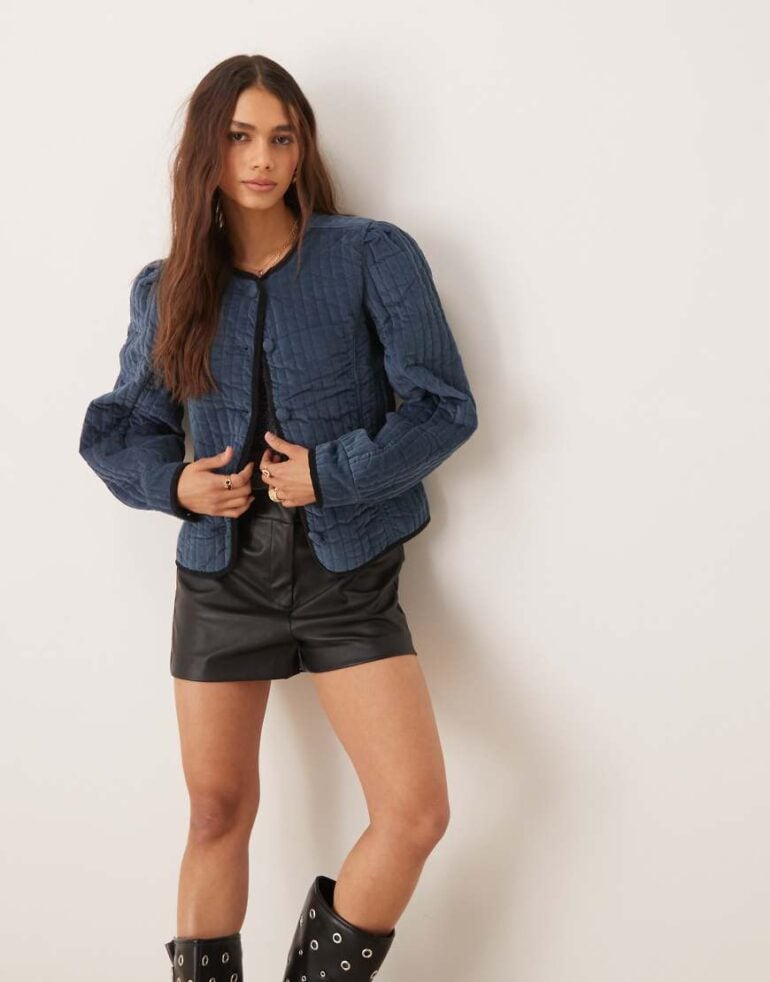 Free People natalia quilted velvet jacket in indigo blue-Navy