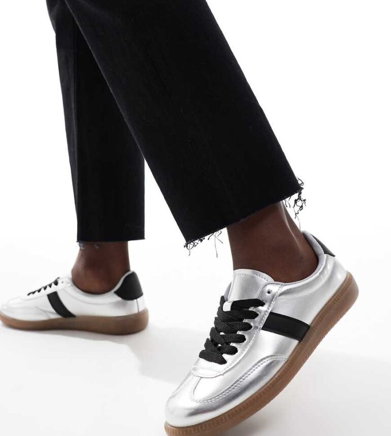 London Rebel Cally wide fit trainer with gum sole in silver