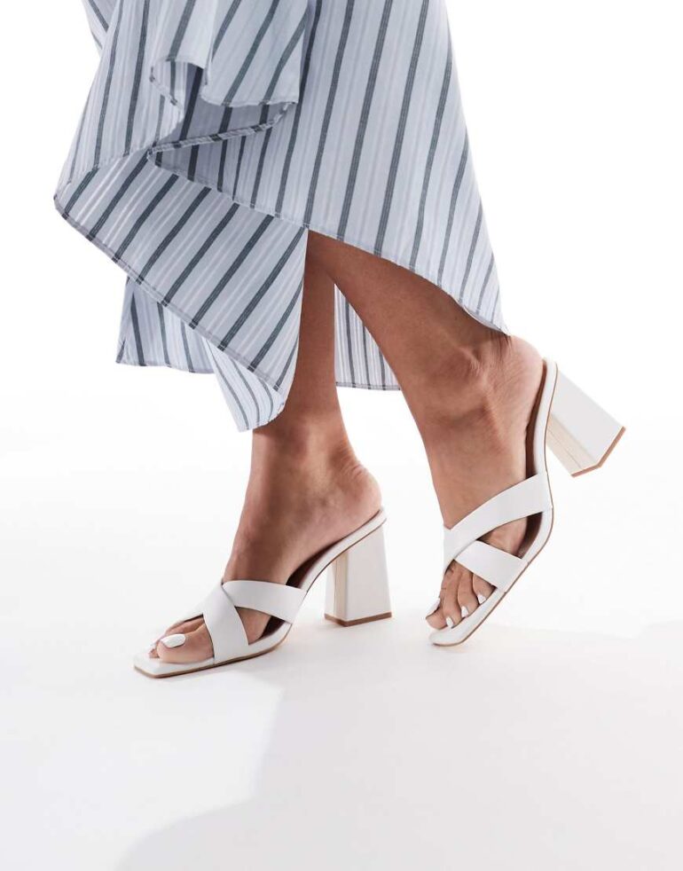 London Rebel crossover detail mule with high heel in white