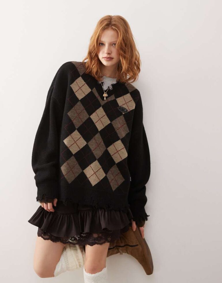 Minga London argyle v-neck jumper with distressed edges in black and beige-Multi
