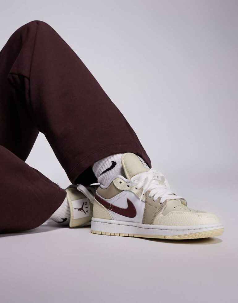 Nike Air Jordan 1 Low SE trainers in white and brown